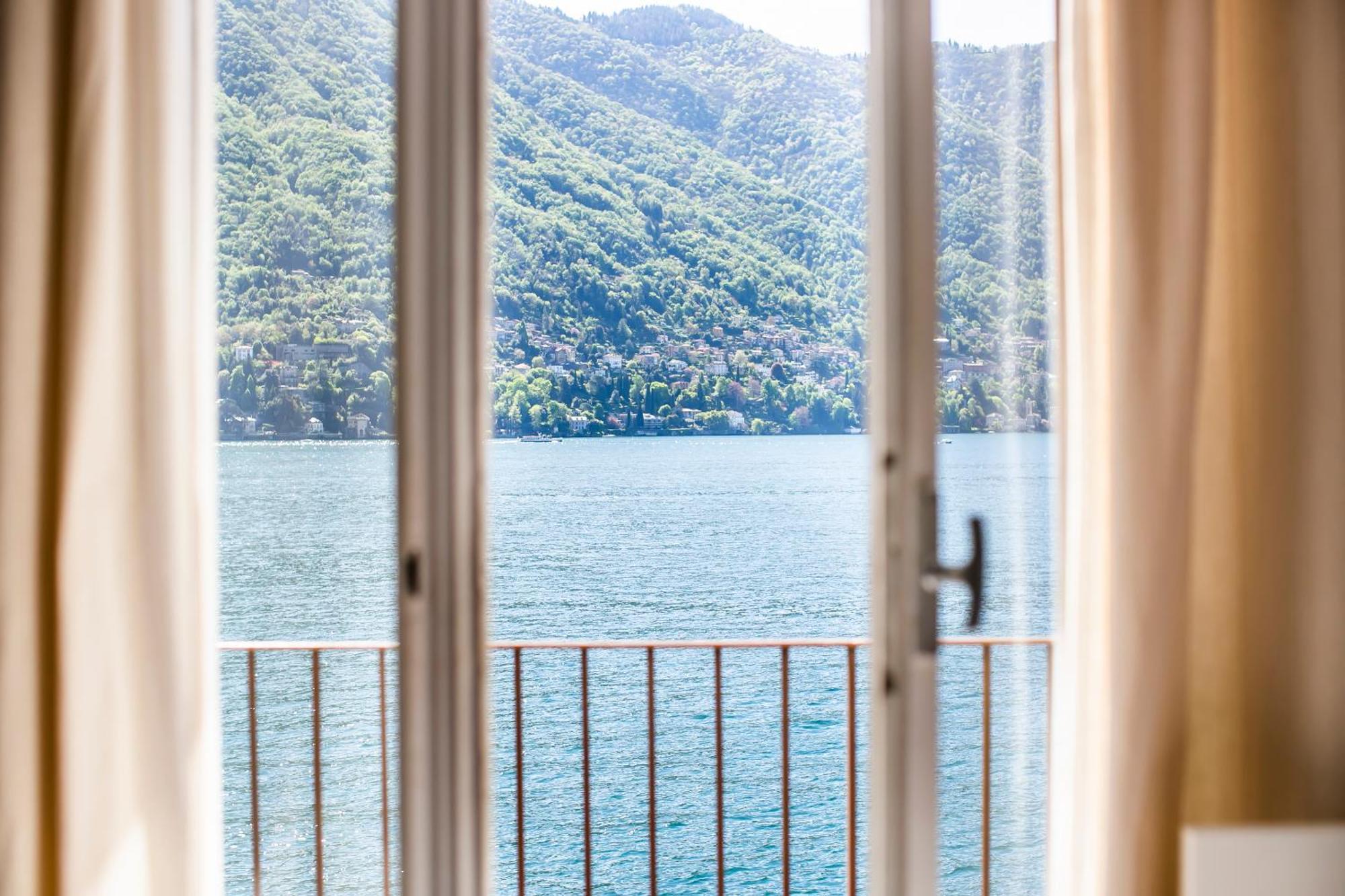 Darsena Di Riva Grande Hotel Moltrasio Exterior foto